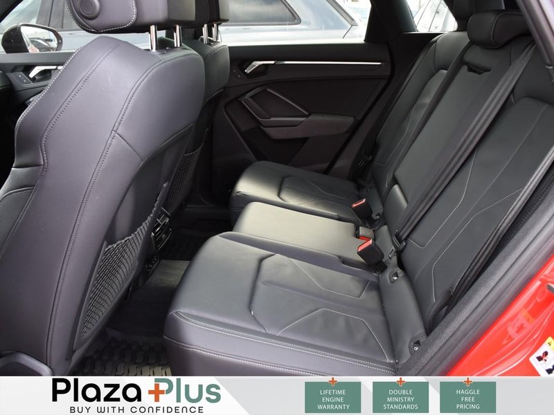 2024 Audi Q3 Technik LIKE NEW! | SONSO AUDIO | PANO SUNROOF | TRAILER HITCH!
