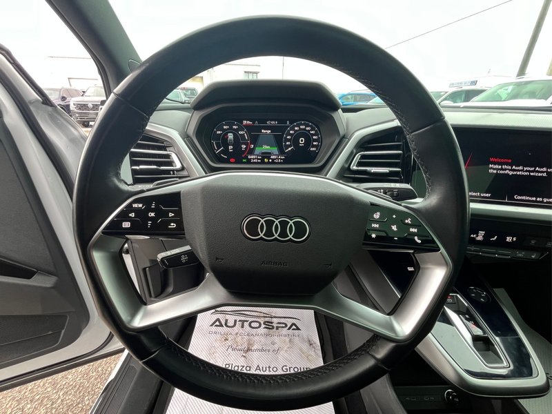 2023 Audi Q4 e-tron BASE