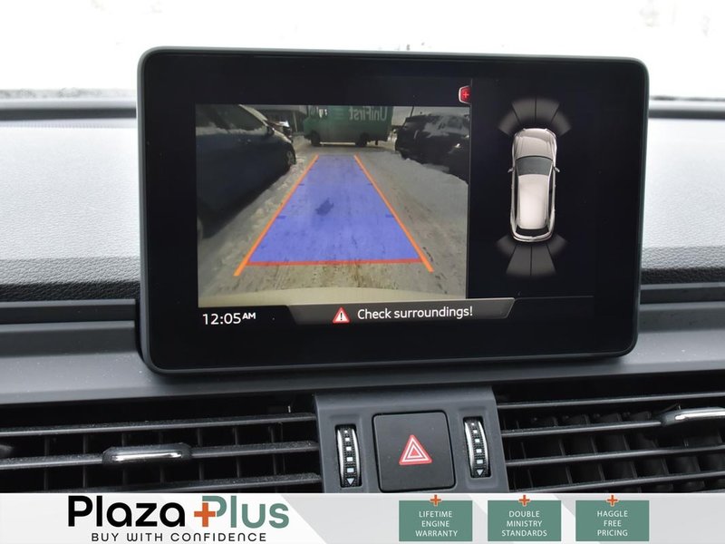 2020 Audi Q5 Komfort Low KM l Clean Carfax l Leather