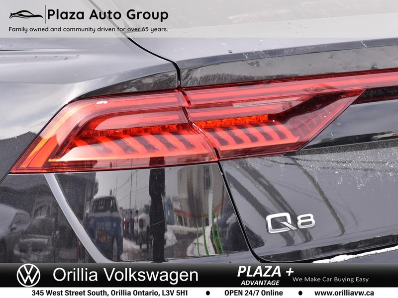 2021 Audi Q8 PROGRESSIV BLACK OPTICS PACKAGE| ADAPTIVE CRUISE CONTROL | QUATTRO AWD | HEATED + VENTILATED LEATHER SEATS