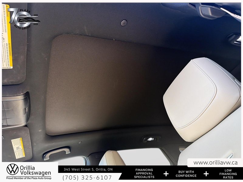 2017 Cadillac XT5 Premium Luxury AWD Panoramic Roof | Trailering Package | Driver Awareness