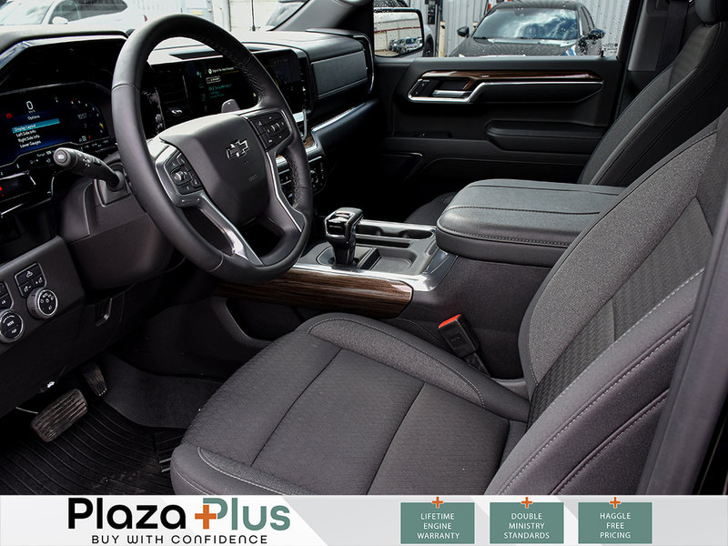 2025 Chevrolet Silverado 1500 LT Trail Boss LT TRAIL BOSS | DIESEL | REMOTE START | CLEAN CARFAX | VERY LOW KM LIKE NEW!