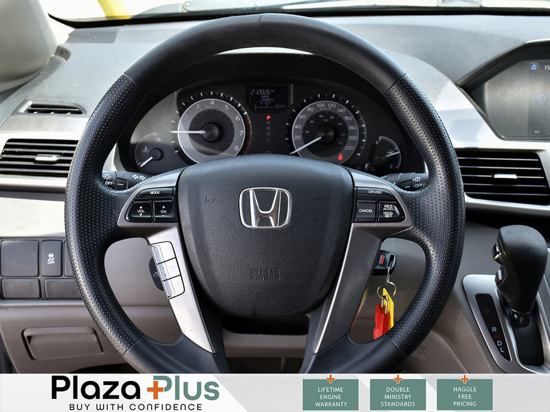 2017 Honda Odyssey LX ONE OWNER | CERTIFIED | FINANCE ME! | CAPTIANS CHAIRS