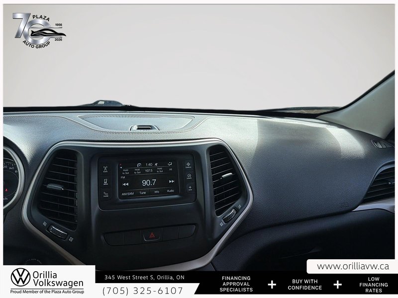 2015 Jeep Cherokee Sport 3.2L V6 | Cold Weather Group | Trailer Tow Group