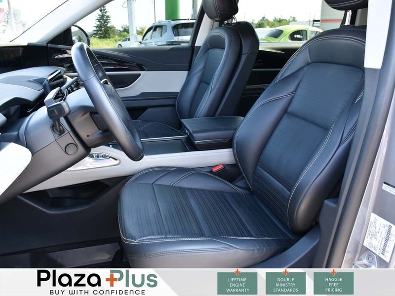 2024 Lincoln NAUTILUS Reserve MASSIVE 48INCH SCREEN | ALLOY RIMS | PANO SUNROOF