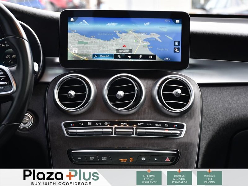 2022 Mercedes-Benz GLC 300