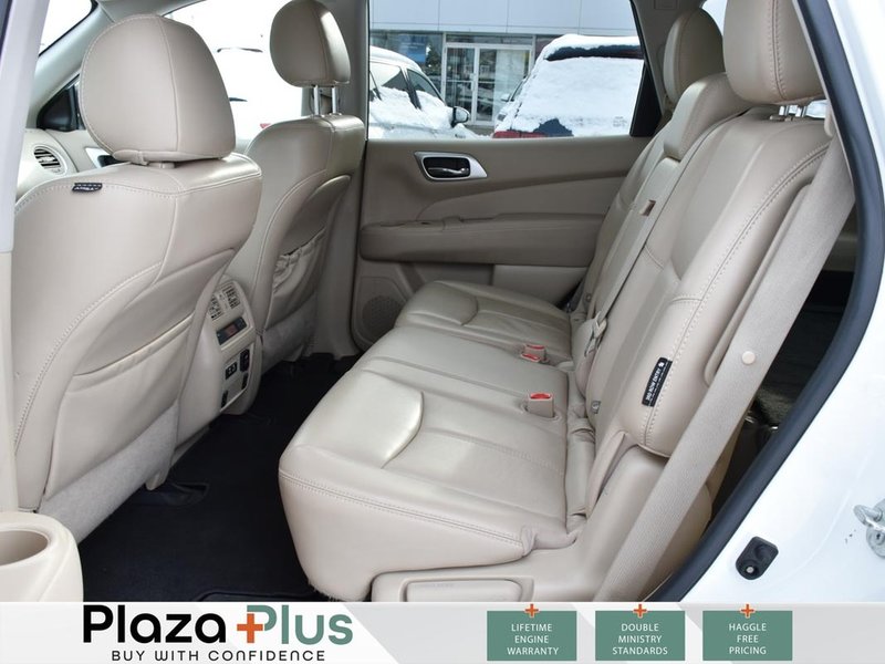 2019 Nissan Pathfinder S