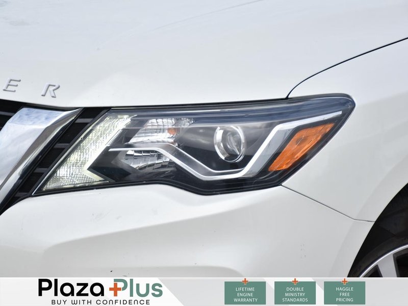 2019 Nissan Pathfinder S