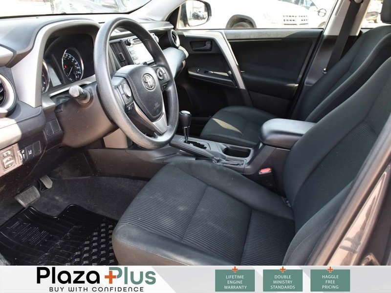 2018 Toyota RAV4 LE ONE OWNER LOW KM! | GREAT CONDITION | HEATED SEATS