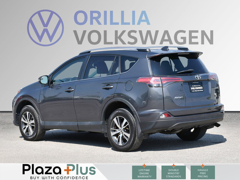 2018 Toyota RAV4 LE ONE OWNER LOW KM! | GREAT CONDITION | HEATED SEATS