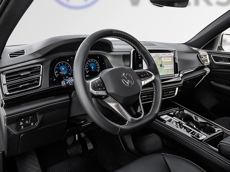 2025 Volkswagen Atlas Cross Sport Highline Black Wheel Package / Oryx White Pearl