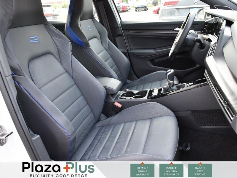 2024 Volkswagen Golf R BASE CPO | MANUAL! | LOW KM | 4MOTION AWD | SUNROOF | HEATED + VENTILATED SEATS