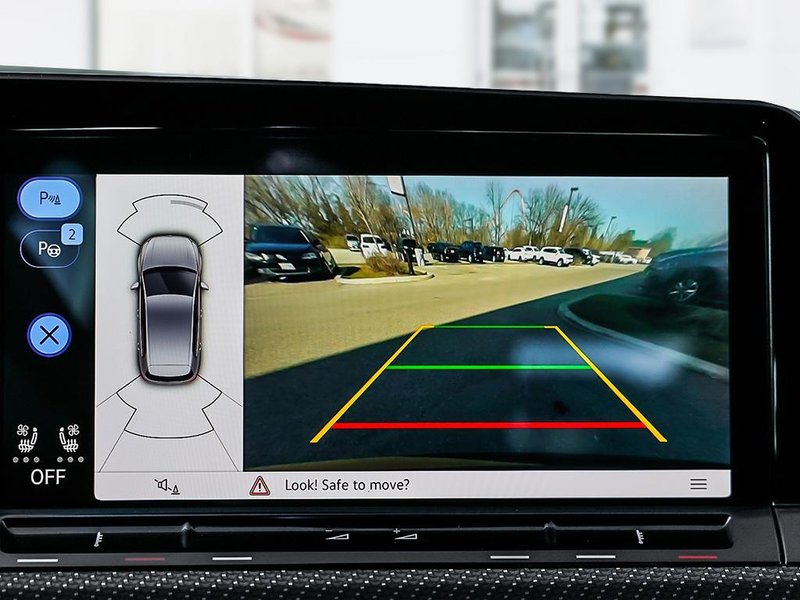 2024 Volkswagen Golf R BASE