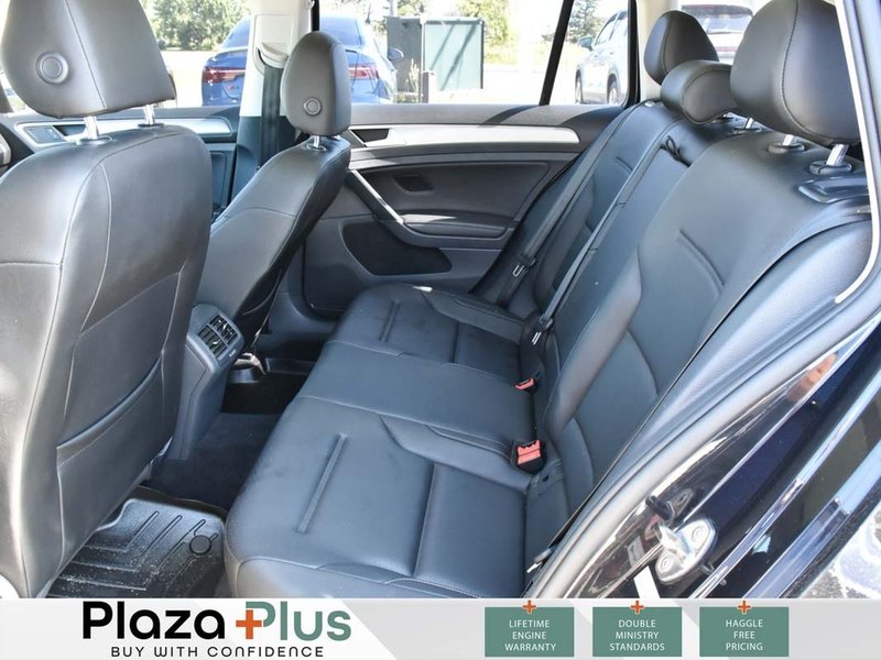 2017 Volkswagen GOLF SPORTWAGEN Comfortline CLEAN CARFAX | ONE OWNER | HEATED SEATS