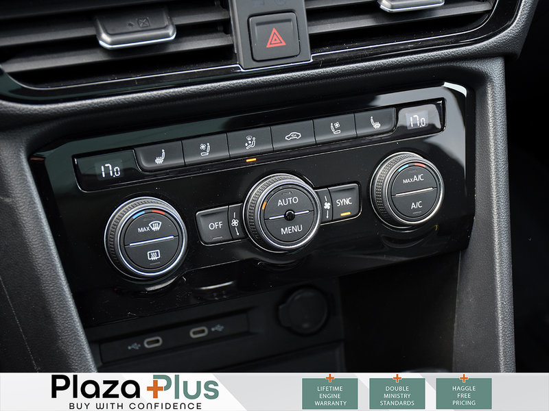 2023 Volkswagen Taos Highline HIGHLINE | CPO | 4MOTION AWD | LOW KILOMETERES! | HEATED + A/C LEATHER SEATS | PANO SUNROOF