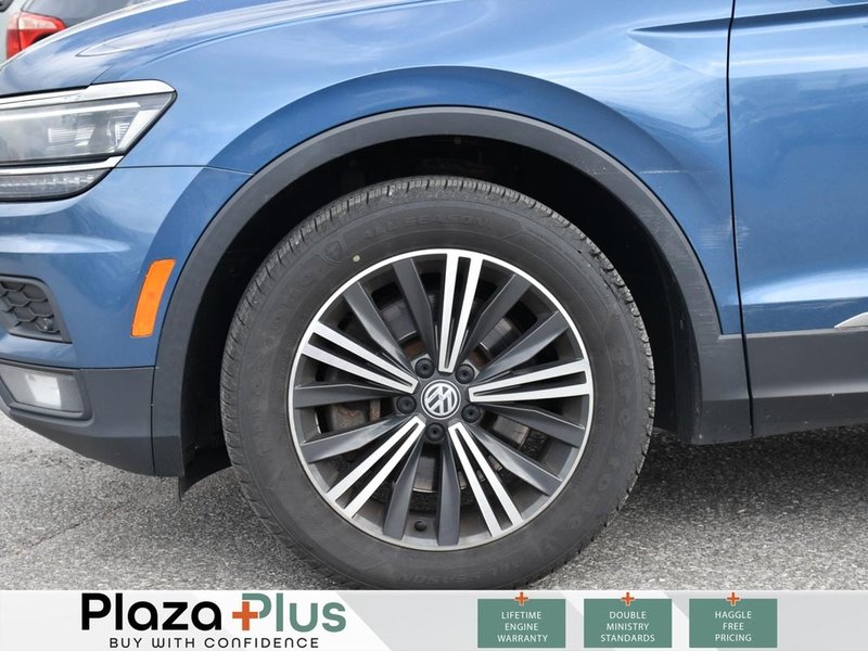 2018 Volkswagen Tiguan Highline 4MOTION AWD | SUNROOF | ONE OWNER | ALLOY RIMS