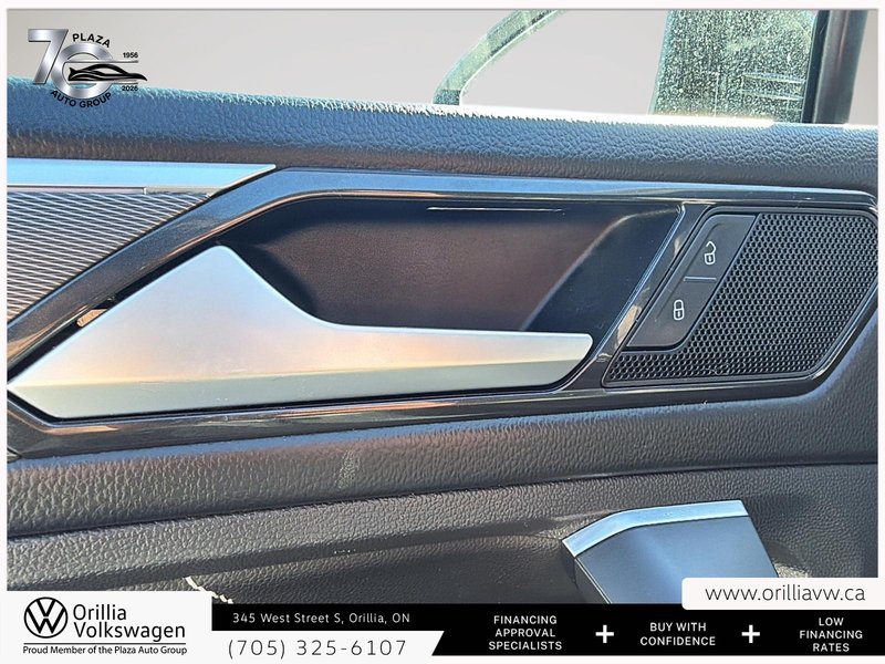 2022 Volkswagen Tiguan Comfortline R-Line Black Edition 4MOTION AWD | Panoramic Roof | R Line Black