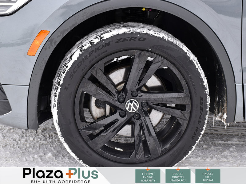 2024 Volkswagen Tiguan Comfortline R-Line Black Edition