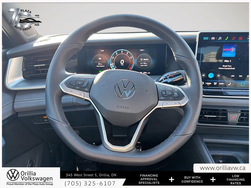 2026 Volkswagen Tiguan Comfortline R-Line Black Edition Panoramic Roof | 4MOTION AWD | R-Line Black