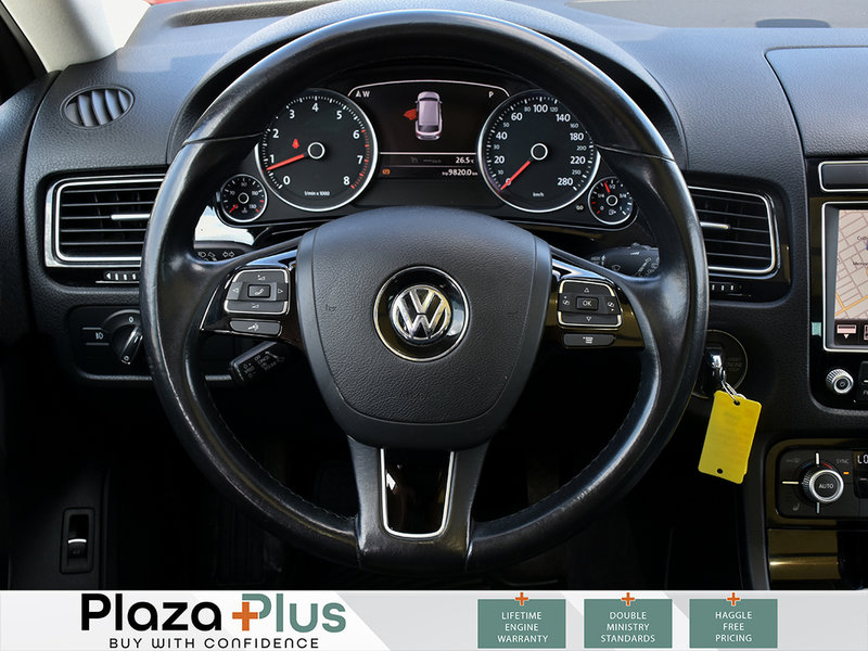 2016 Volkswagen Touareg Comfortline AS IS