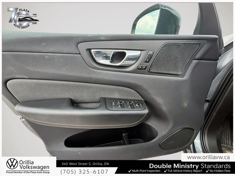2021 Volvo XC60 R-Design IIHS Top Safety Pick+ | Apple CarPlay