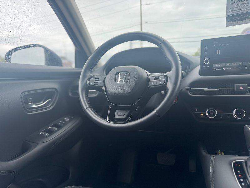 2024 Honda HR-V EX-L Navi | ONLY 14500KMS | REMOTE START | DUAL-ZONE CLIMATE CONTROL | ADAPTIVE CRUISE |