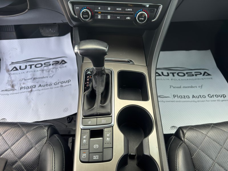 2018 Kia OPTIMA SXL TURBO | TWO SETS OF TIRES ON ALLOYS | APPLE CARPLAY & ANDROID AUTO | ADAPTIVE CRUISE |