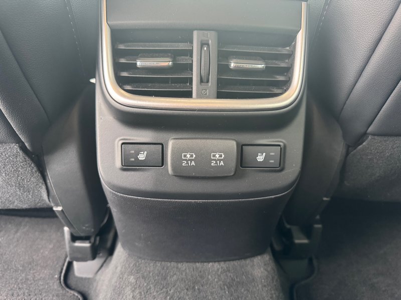 2020 Subaru OUTBACK LIMITED | LIMITED | CLEAN CARFAX | HEATED FRONT SEATS & STEERING | APPLE CARPLAY & ANDROID AUTO |