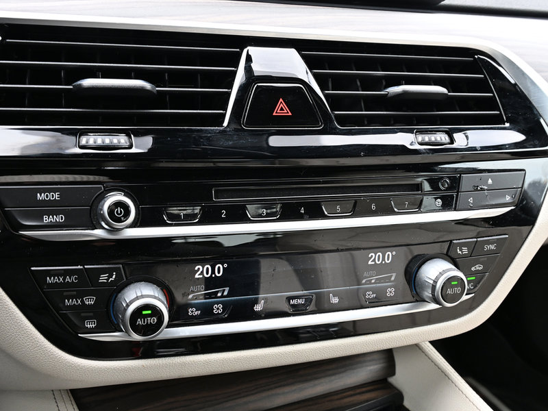 2018 BMW 5 Series 530e xDrive iPerformance