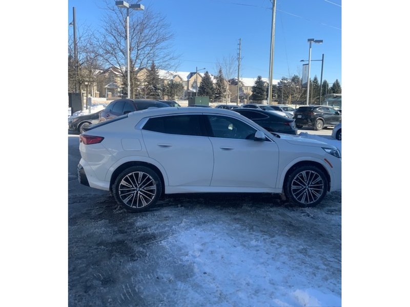 2024 BMW X2 xDrive28i