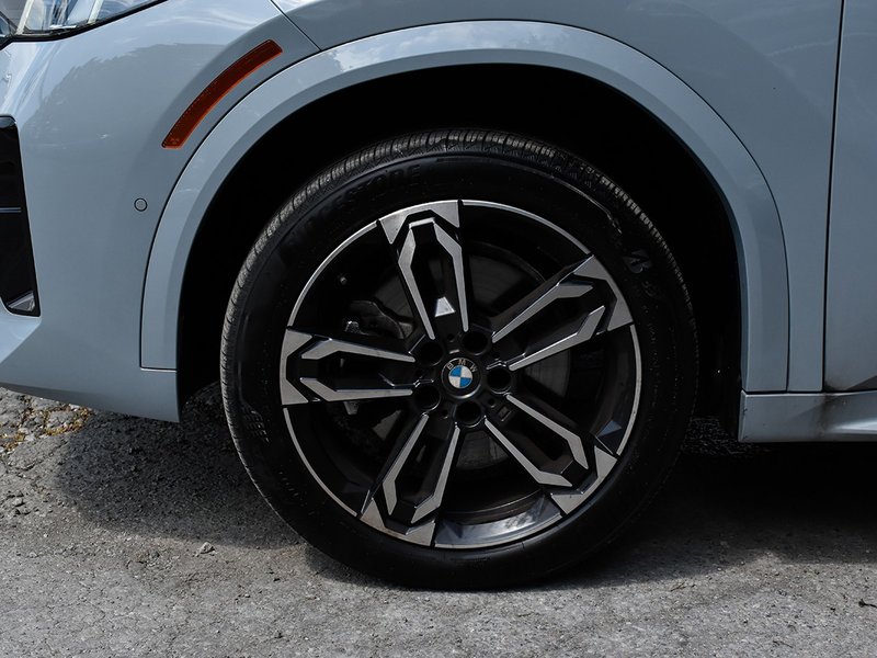 2025 BMW X2 xDrive28i