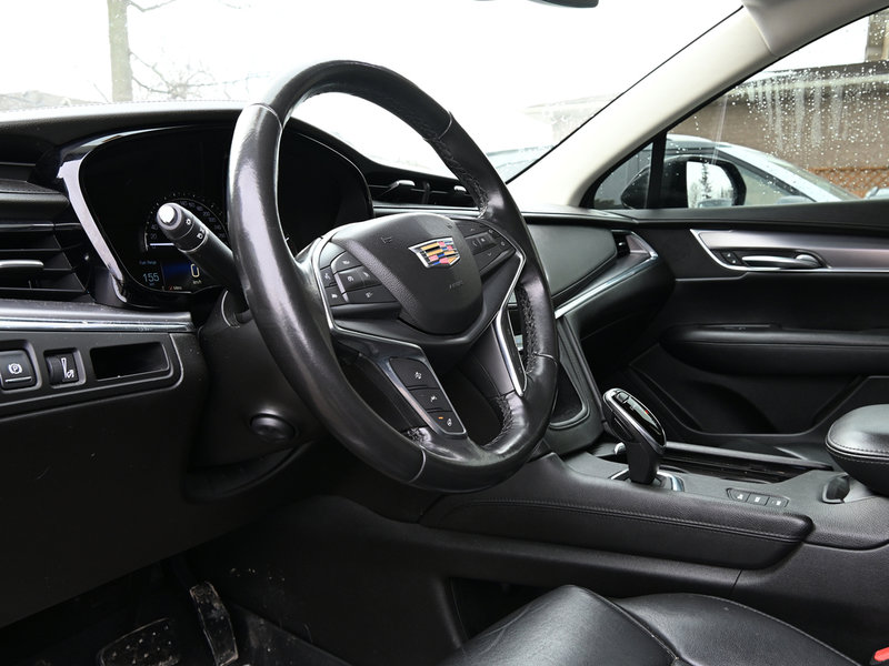 2018 Cadillac XT5 Luxury AWD