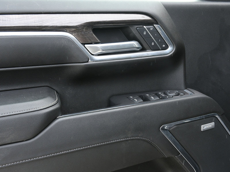 2024 Chevrolet Silverado 2500HD LTZ Built in Canada | Certified | NAVI | Low Mileage | Clean Carfax | Backup Camera | Heated Seats