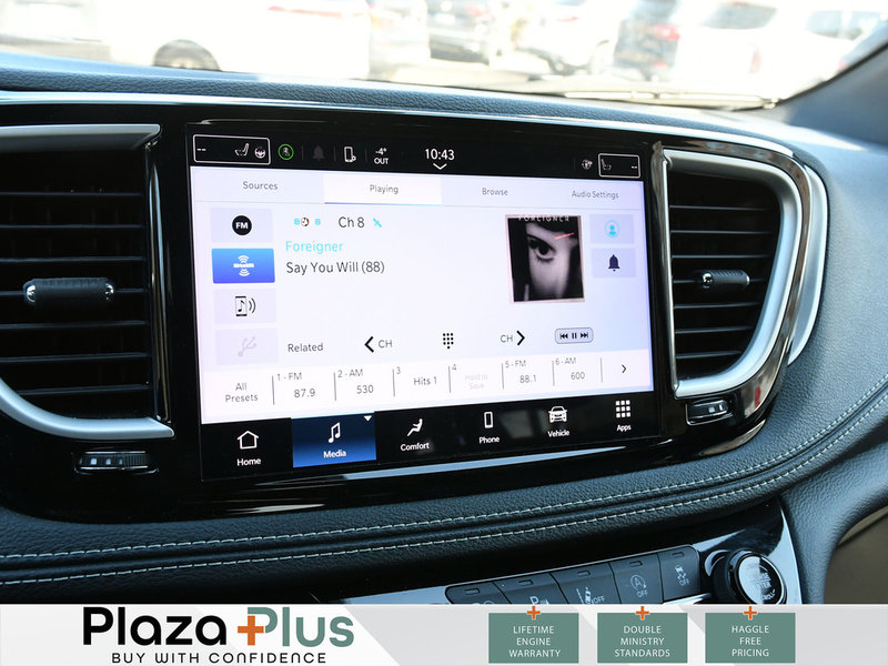 2023 Chrysler Pacifica Touring L Certified | Blind Spot Monitor | Bluetooth | Backup Camera