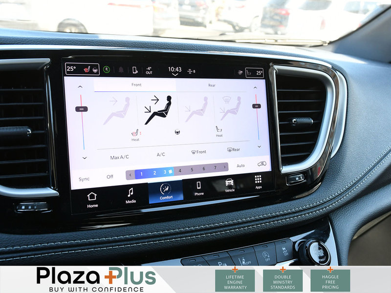 2023 Chrysler Pacifica Touring L Certified | Blind Spot Monitor | Bluetooth | Backup Camera