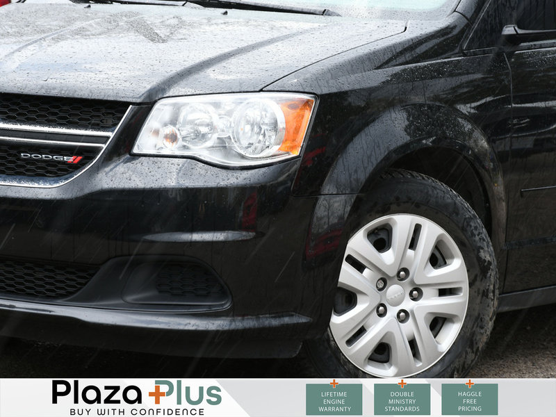 2017 Dodge Grand Caravan SXT Certified | Winter Tires Included | Stow & Go | 3rd Row seating