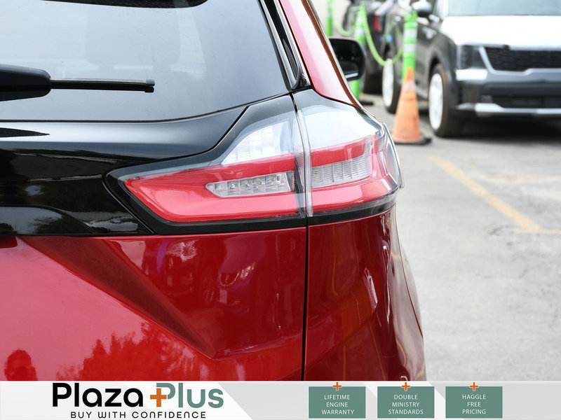 2021 Ford Edge SEL Certified | Low Mileage | Apple Carplay | Android Auto | Backup Camera