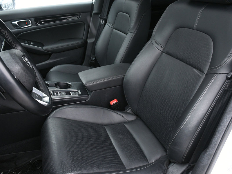 2022 Honda Civic Hatchback Sport Touring Certified | NAVI | Backup Cam | Moonroof | Bluetooth | Heated Seats