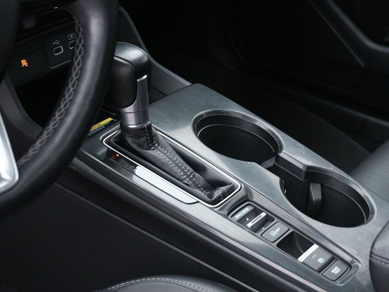 2022 Honda Civic Hatchback Sport Touring Certified | NAVI | Backup Cam | Moonroof | Bluetooth | Heated Seats