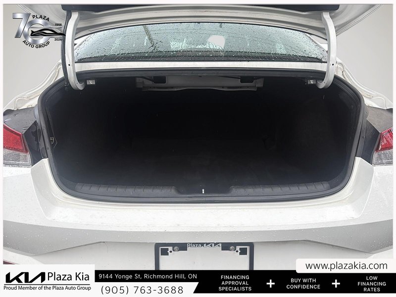 2023 Hyundai Elantra Preferred