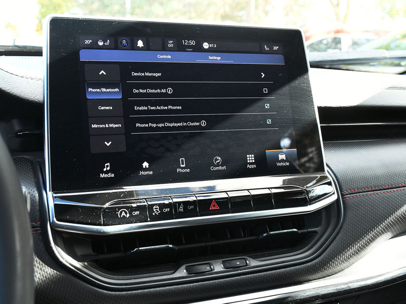 2023 Jeep Compass Trailhawk Certified | Well Maintained | One Owner | Backup Camera | Bluetooth