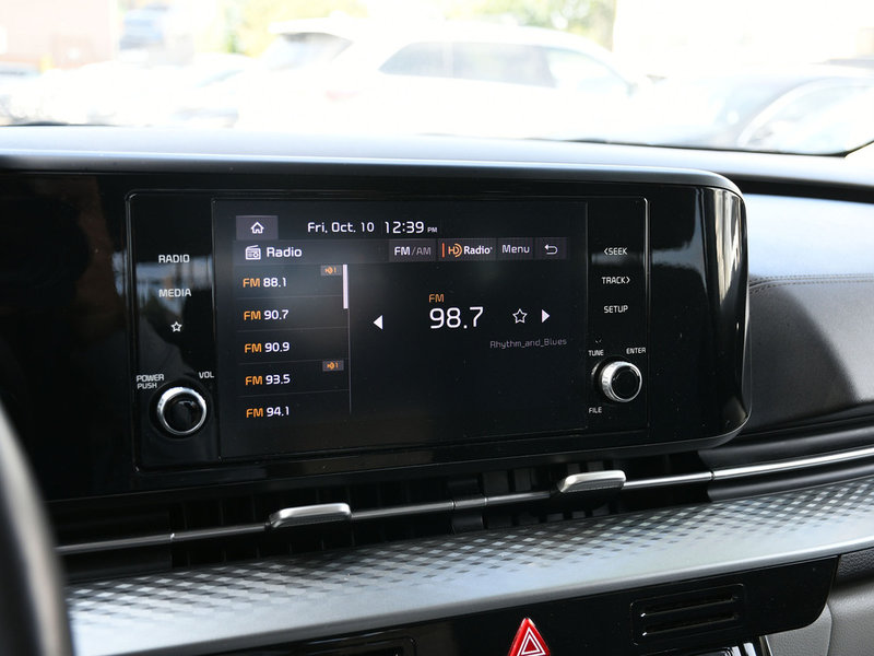 2024 Kia Carnival LX+ CPO | Ex-Rental | Bluetooth | Backup Camera | 3rd Row Seating