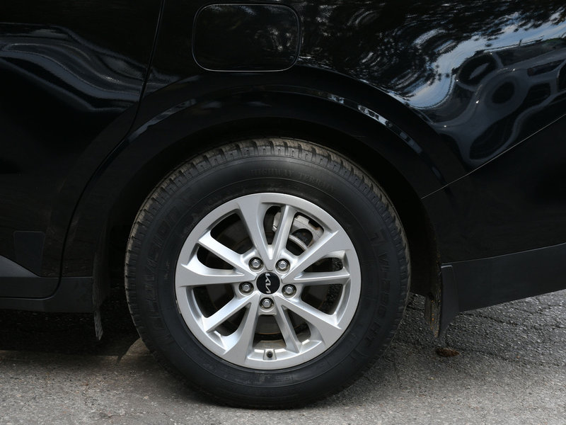 2024 Kia Carnival LX+ CPO | Ex-Rental | Bluetooth | Backup Camera | 3rd Row Seating