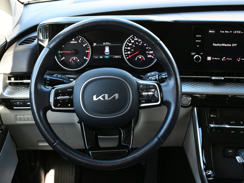 2024 Kia Carnival LX Certified | 3rd Row Seating | Backup Camera | Bluetooth