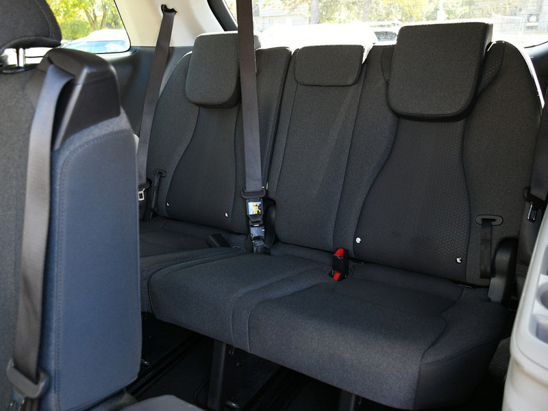 2024 Kia Carnival LX Certified | 3rd Row Seating | Backup Camera | Bluetooth