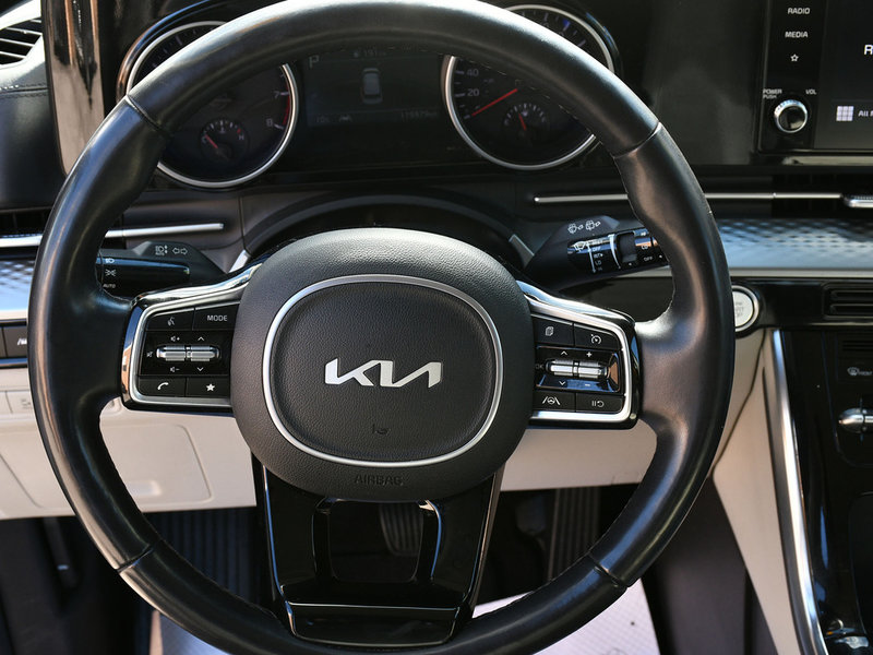 2024 Kia Carnival LX+ CPO | 3rd Row Seating | Backup Camera | Bluetooth