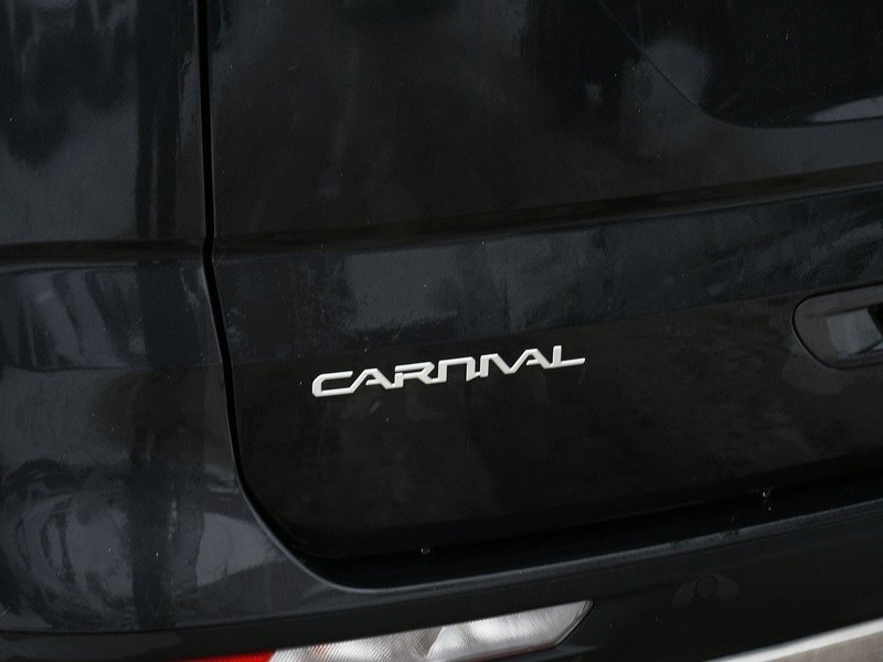 2024 Kia Carnival EX Heated Seats l Back Up Camera