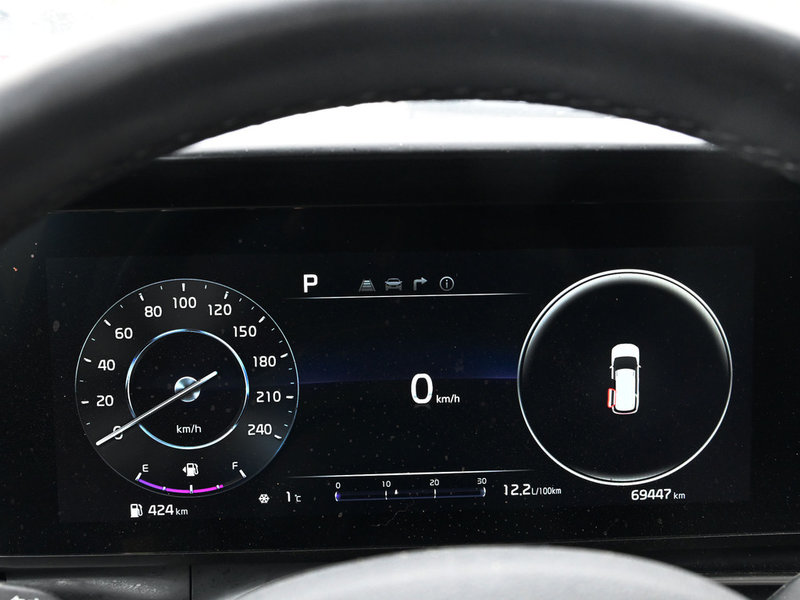 2024 Kia Carnival EX