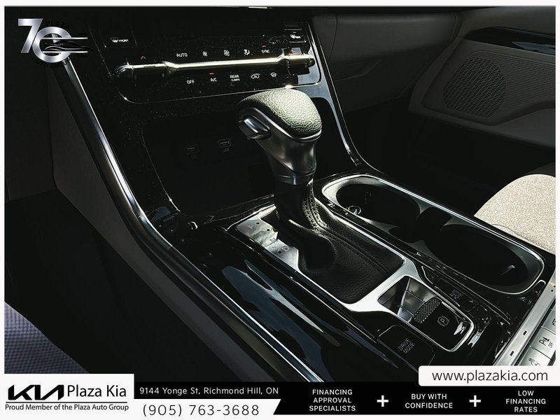 2024 Kia Carnival LX *8 Passenger | Apple CarPlay & Android Auto*
