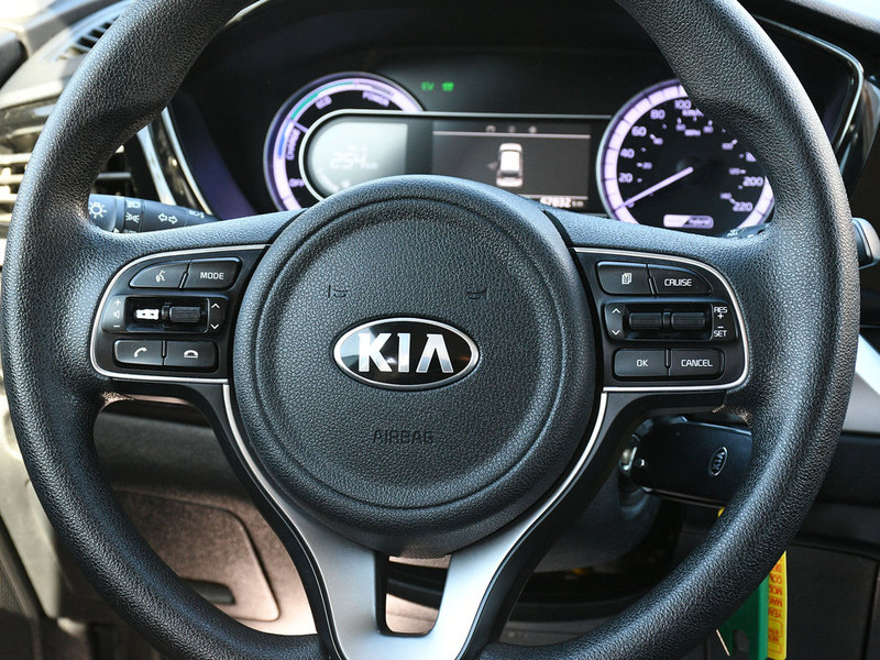 2020 Kia NIRO L Certified | Bluetooth | Backup Camera | Heated Front Seats